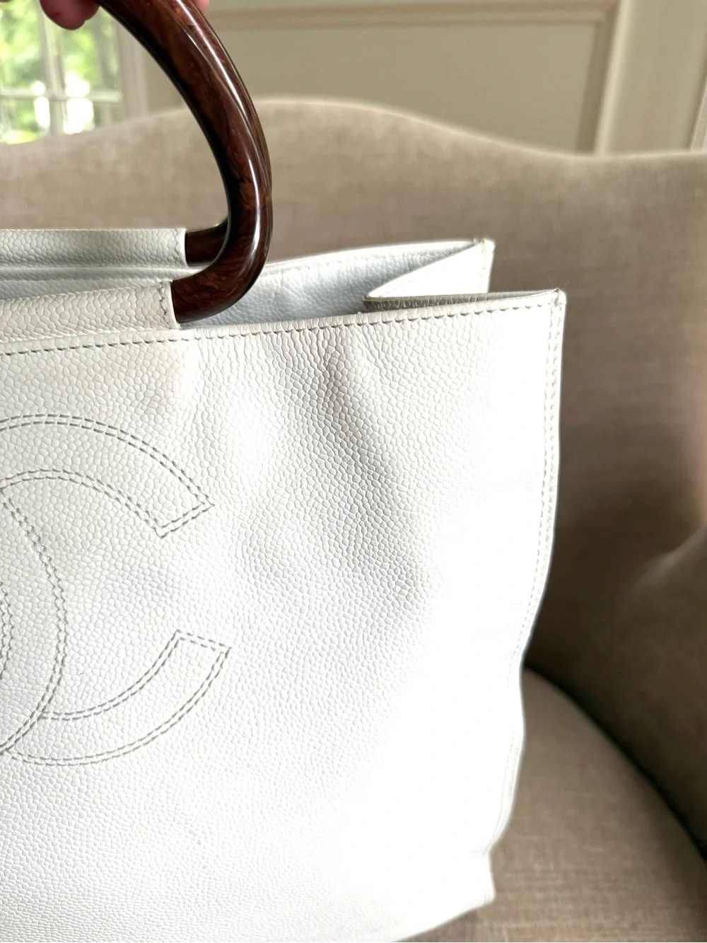 CHANEL authentic tote